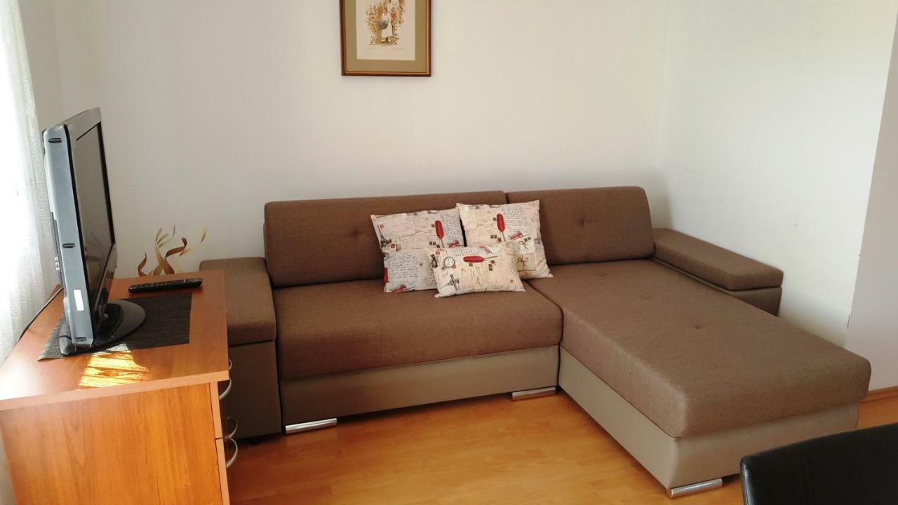 Marina Apartment Biograd Na Moru Exterior photo