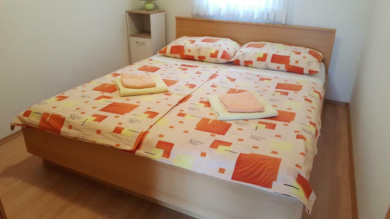 Marina Apartment Biograd Na Moru Exterior photo